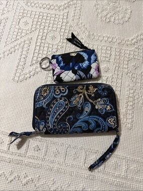Vera Bradley Navy Blue Paisley Zip Wallet and Key Card Pouch